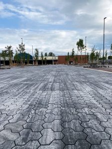 Pavimentazioni Triesagono by Micheletto per Supermercato Alì di Abano - 1