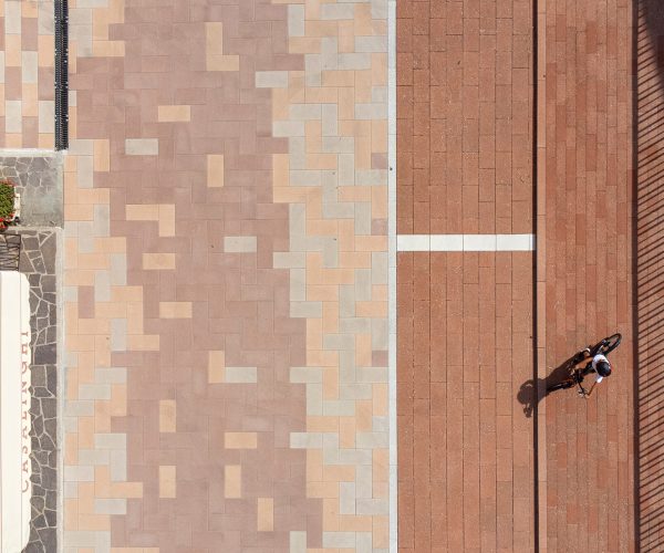 Posa trasversale: valorizzare la dimensione laterale